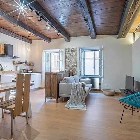 L' Arco Centro Storico Orta Sgiulio Daire